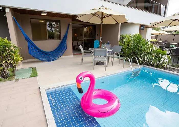Flat em com Piscina Exclusiva